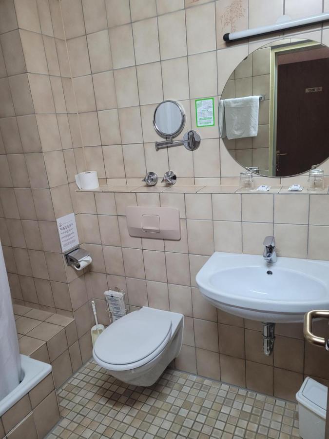 Hotel Restaurant Ruppert Walluf المظهر الخارجي الصورة